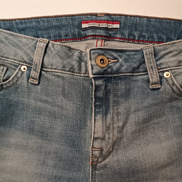 Tommy Hilfiger Jeans Size 4 Low Rise Skinny Leg Medium Wash Geometric Detail - Picture 5 of 10